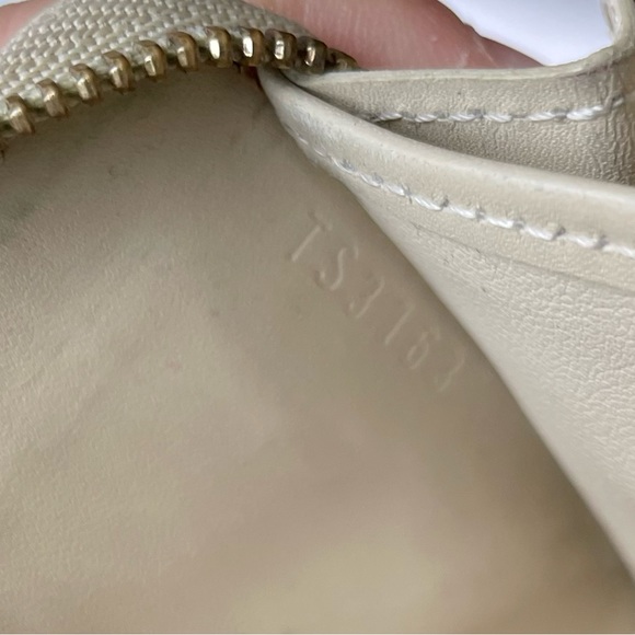 LV Vernis compact zippy - Picture 14 of 15